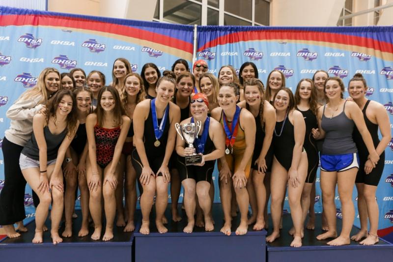 ✓ Cal Men's Swimming & Diving